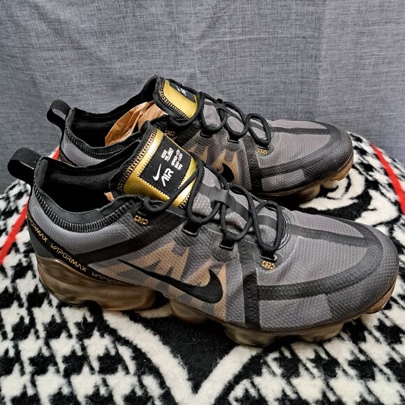 Nike Air Vapormax 2019 Black Metallic Gold AR6631-002 Men’s Size 11.5 main image 13